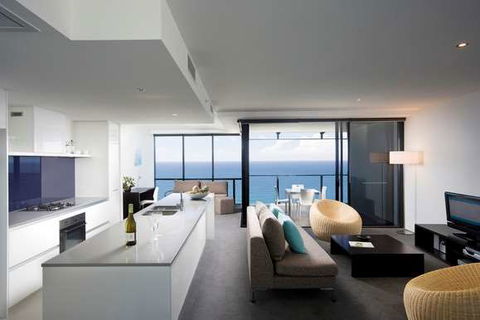 Mantra Circle on Cavill - Accommodation Resorts 13