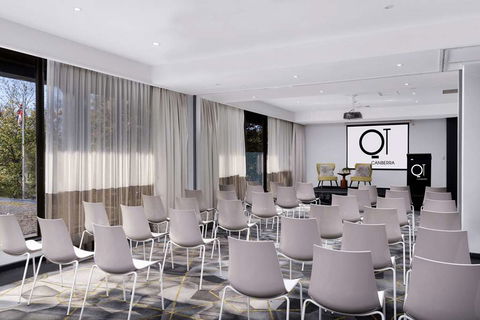 QT Canberra - Accommodation Resorts 9