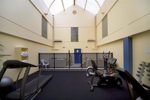 Capital Executive Apt Hotel Canberra - Accommodation Resorts 8