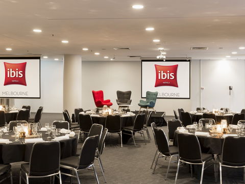 Ibis Hotel - Accommodation Resorts 9