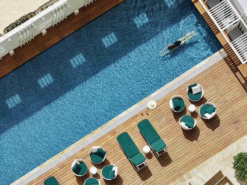 Swissotel Sydney - Accommodation Resorts 8