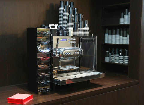 28 Hotel - Accommodation Resorts 3