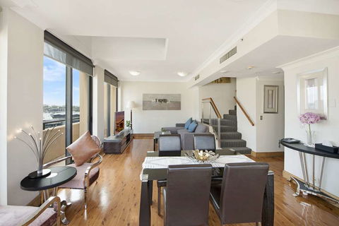 YEHS Hotel Sydney Harbour Suites - Accommodation Resorts 12