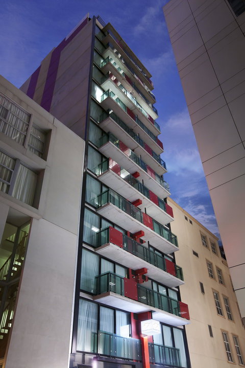 Fraser Place Melbourne - Accommodation Resorts 0