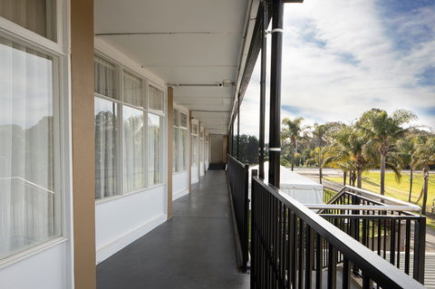 Rivers Inn Motel - Accommodation Resorts 1