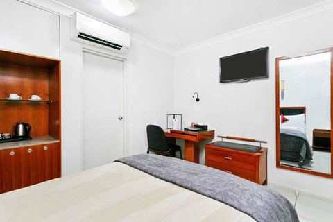 Comfort Inn & Suites Burwood - Accommodation Resorts 10