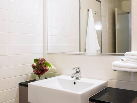 Novotel Darwin Airport Hotel - Accommodation Resorts 1