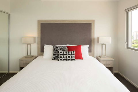 H On Smith Hotel - Accommodation Resorts 6