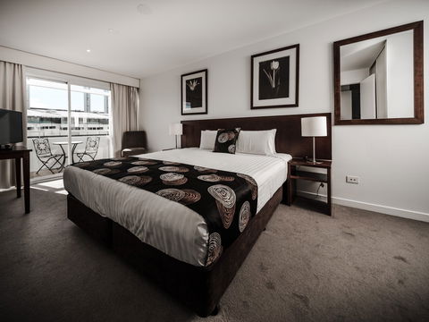 Salamanca Suites - Accommodation Resorts 2