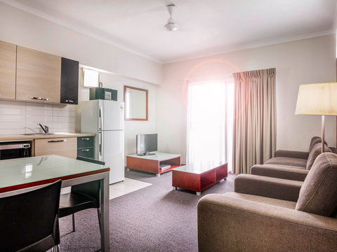 Novotel Darwin Airport Hotel - Accommodation Resorts 2