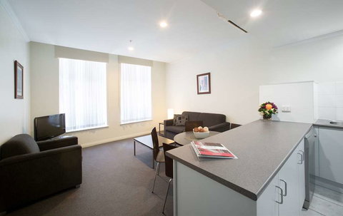 Franklin Central Apartments - Accommodation Resorts 2