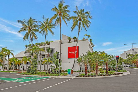 Ramada By Wyndham Cairns City Centre - Accommodation Resorts 0