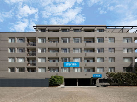Mantra Castle Hill - Accommodation Resorts 0