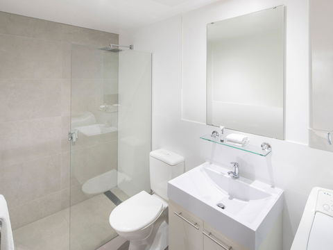 Mantra Castle Hill - Accommodation Resorts 10