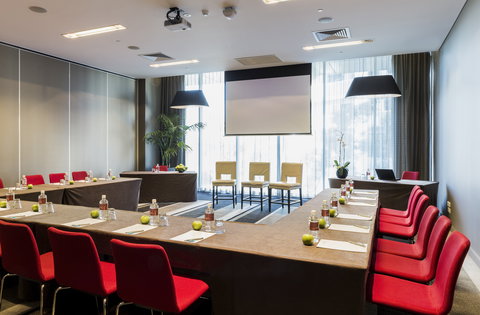 Fraser Suites Perth - Accommodation Resorts 10