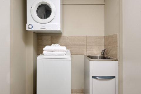 Fraser Suites Perth - Accommodation Resorts 17