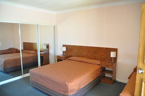 Townview Motel - Accommodation Resorts 1