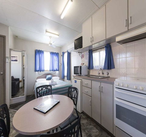 BIG4 Albury Tourist Park - Accommodation Resorts 2