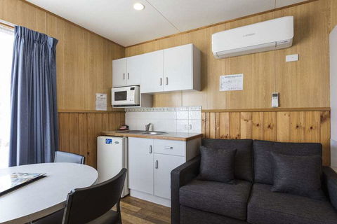 BIG4 Albury Tourist Park - Accommodation Resorts 9