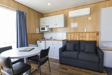 BIG4 Albury Tourist Park - Accommodation Resorts 10
