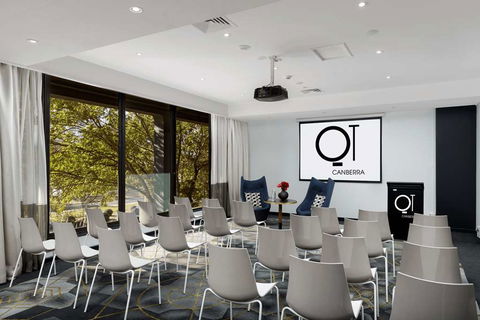 QT Canberra - Accommodation Resorts 7