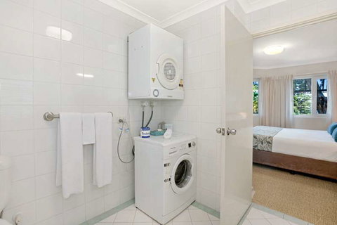 Broadwater Resort Apartments - Accommodation Resorts 16