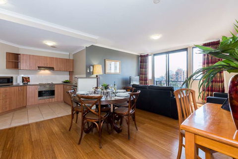 Mont Clare Boutique Apartments - Accommodation Resorts 10