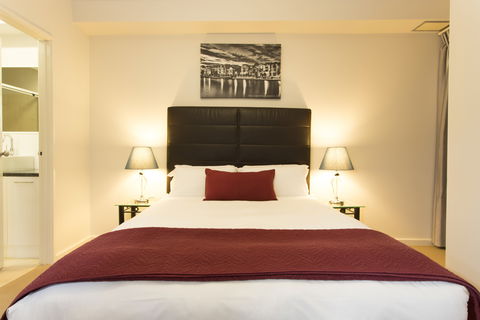 Regal Apartments - Accommodation Resorts 5