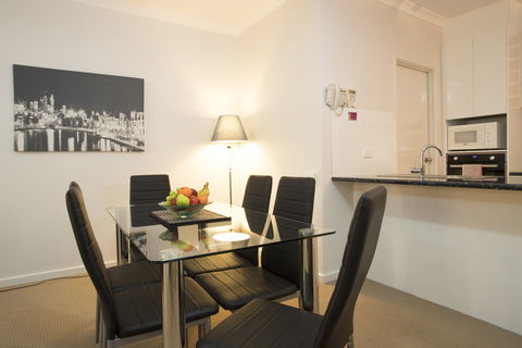 Regal Apartments - Accommodation Resorts 9