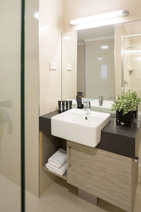 H On Smith Hotel - Accommodation Resorts 7