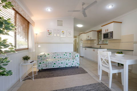 Barney Beach Accommodation Centre - Accommodation Resorts 6