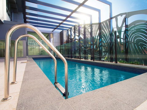 Oaks Grand Gladstone - Accommodation Resorts 2