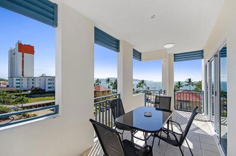 Madison Ocean Breeze - Accommodation Resorts 2