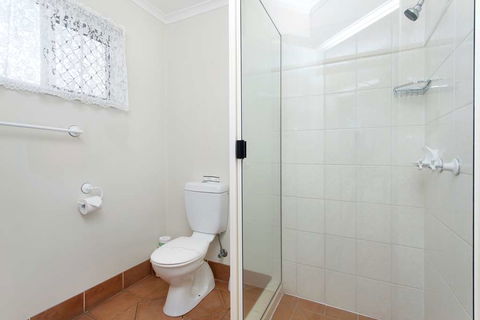 Glenmore Tavern - Accommodation Resorts 1