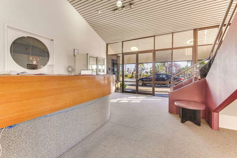 Rockhampton Riverside Central Hotel - Accommodation Resorts 1