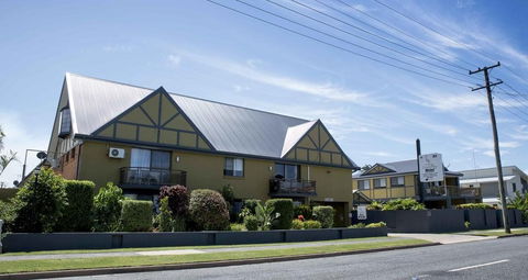 Coastal Bay Motel - Accommodation Resorts 0