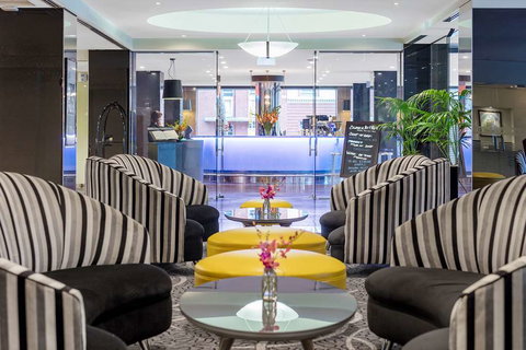 Radisson on Flagstaff Gardens Melbourne - Accommodation Resorts 2