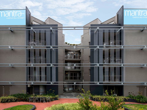 Mantra Castle Hill - Accommodation Resorts 1