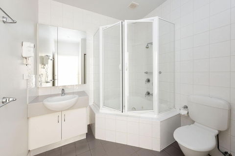 Lady Bay Resort - Accommodation Resorts 2