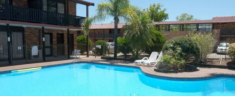 Maclin Lodge - Accommodation Resorts 1