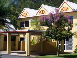 Ti Tree Resort - Accommodation Resorts 0