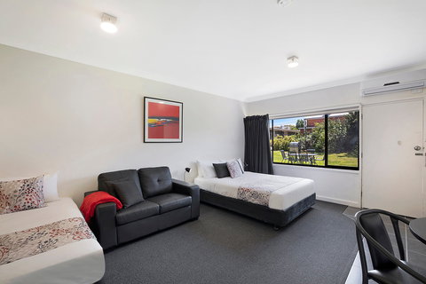 Hamilton Lakeside Motel - Accommodation Resorts 7