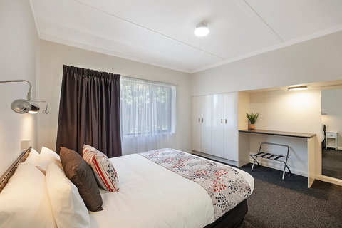 Hamilton Lakeside Motel - Accommodation Resorts 9