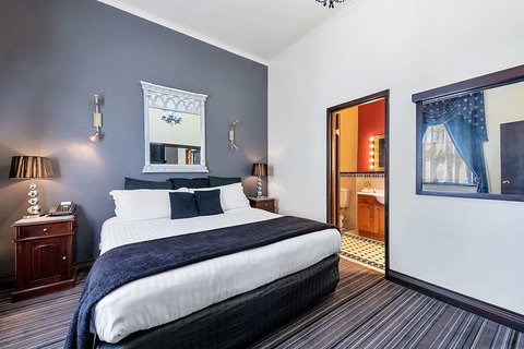 Quality Hotel Colonial Launceston - Accommodation Resorts 14