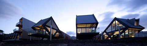 Mona Pavilions - Accommodation Resorts 1