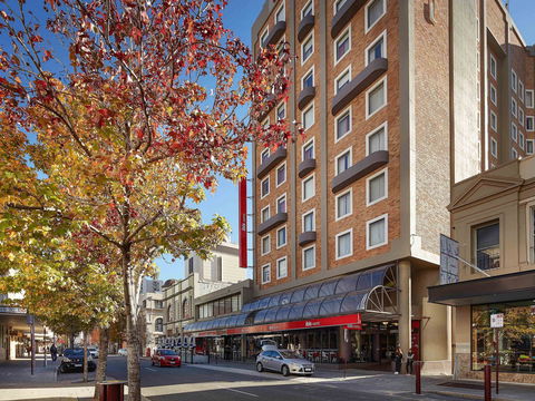 Hotel Ibis Perth - Accommodation Resorts 0