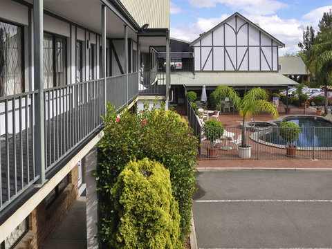 Ibis Styles Adelaide Manor - Accommodation Resorts 0