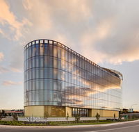 Vibe Hotel Canberra - Accommodation Resorts