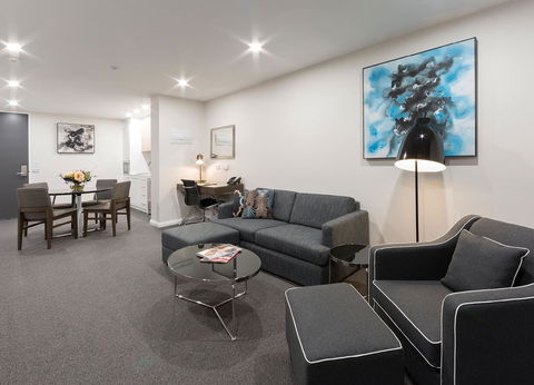 Avenue Hotel Canberra - Accommodation Resorts 2
