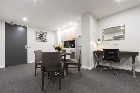Avenue Hotel Canberra - Accommodation Resorts 31